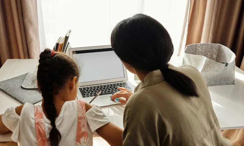 "Grandma Left Her Apartment to the Youngest Granddaughter, While the Other Grandma Divided Hers 'Fairly'"